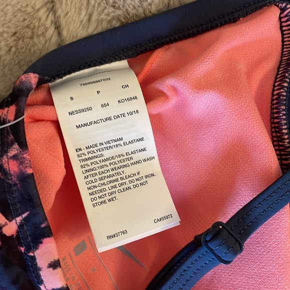 Nike V-Neck Cross Back Swim Tankini Top Blue Pint Print Small NEW - Picture 4 of 7